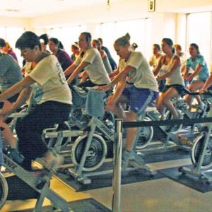 patrons in a cycling session